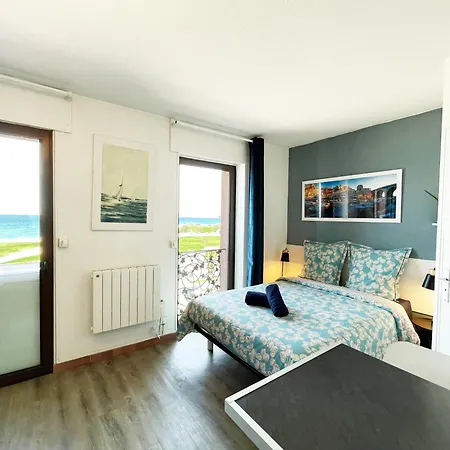Red Lion Apartment